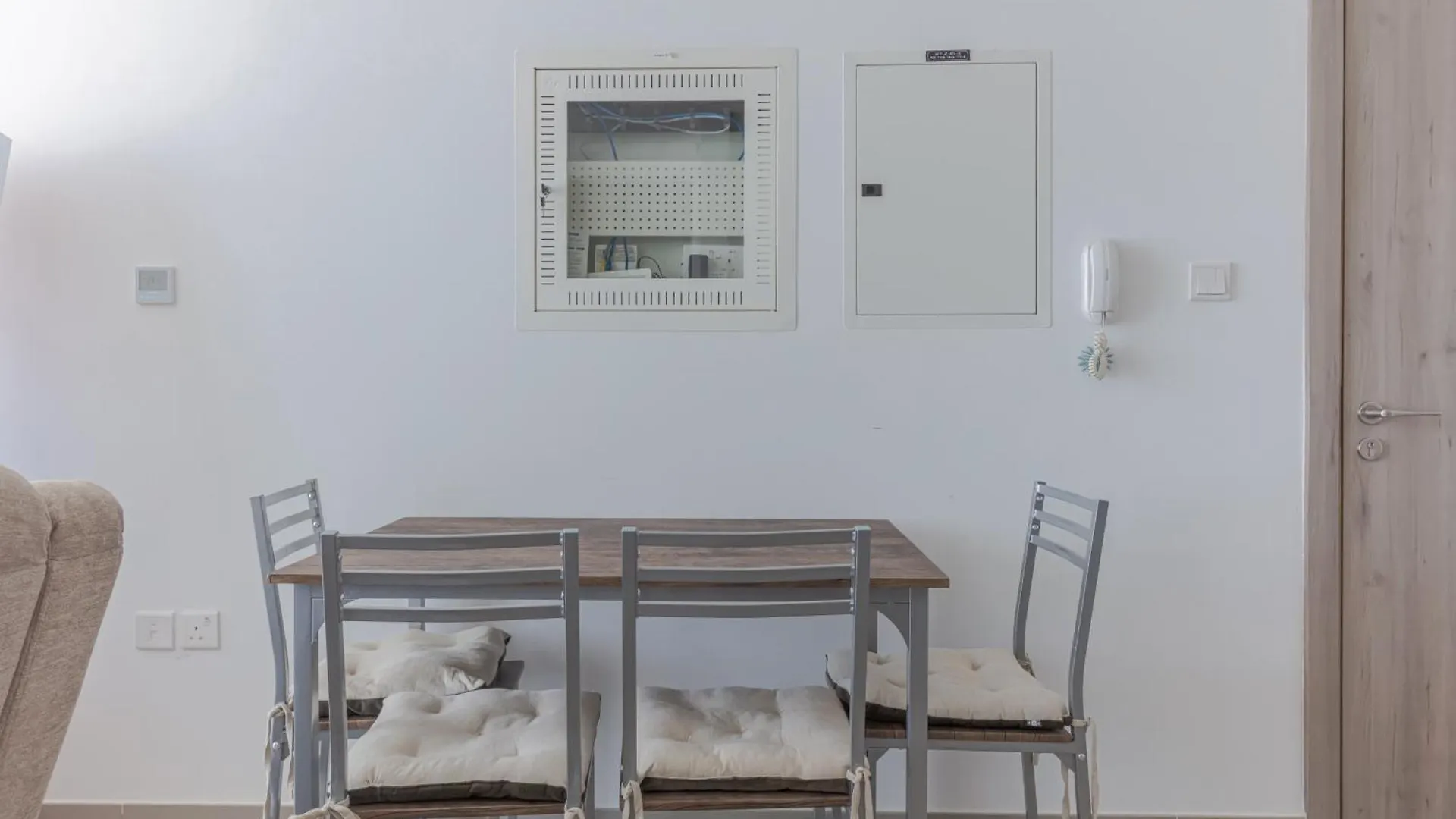 Beautiful View, Fully-Equipped Apartment Dubai